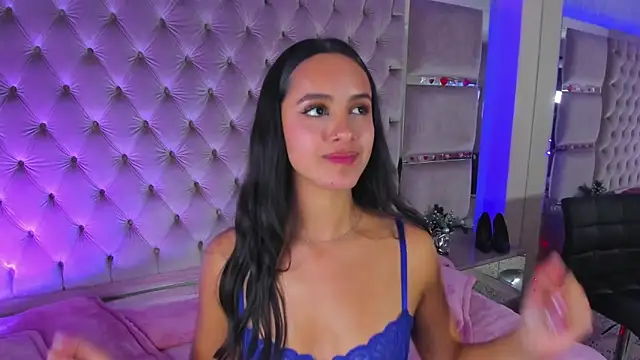 Harii_02 Adlı Modelin Canlı XXX Sohbeti