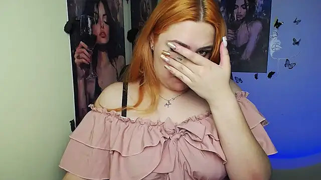 Вебкам-шоу RinaRiii