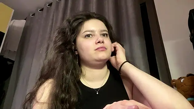 Chat XXX en directo de LonnaVandal