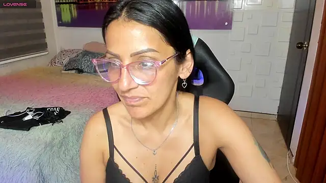 alma_blue Chat XXX in diretta