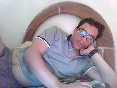 5ecsmachin3 Show in webcam
