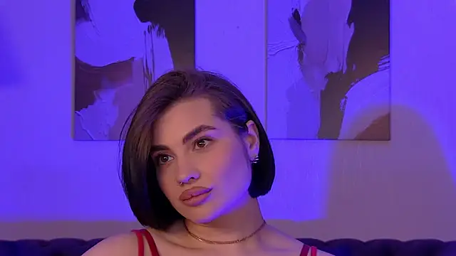 AdrianaToress élő XXX-chatje
