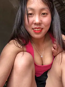 bae-asian's Live XXX Chat