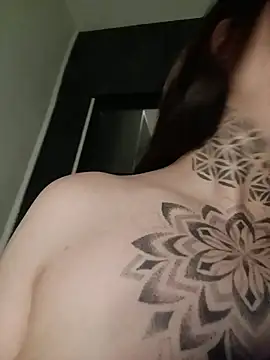 Chat +18 de Porcellina181 ao vivo