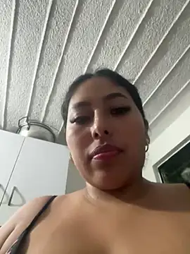 emmyjhonson07's Live XXX Chat