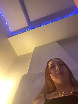 Chat +18 de Sapphirelustxo ao vivo