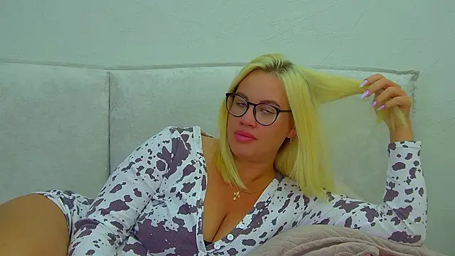 Czat XXX na żywo – MariaNeuman