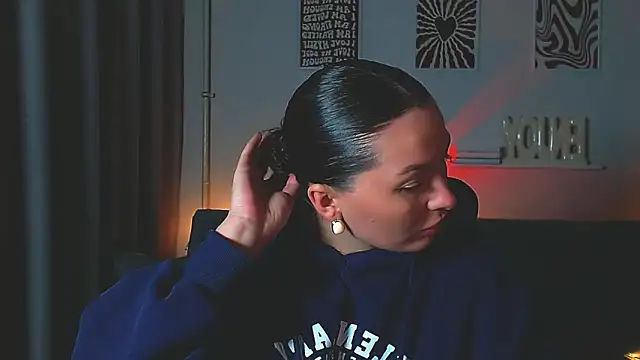 AlexaSven's Live XXX Chat
