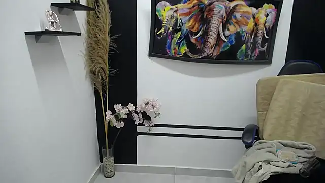 دردشة laura_fit الجنسية المباشرة