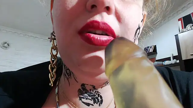 piticaforever's Webcam Show