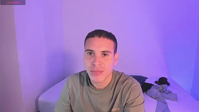 Axel__fierro live XXX chat