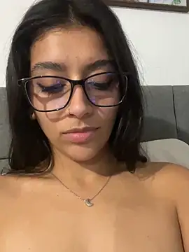 BrittanyDiaz live XXX chat