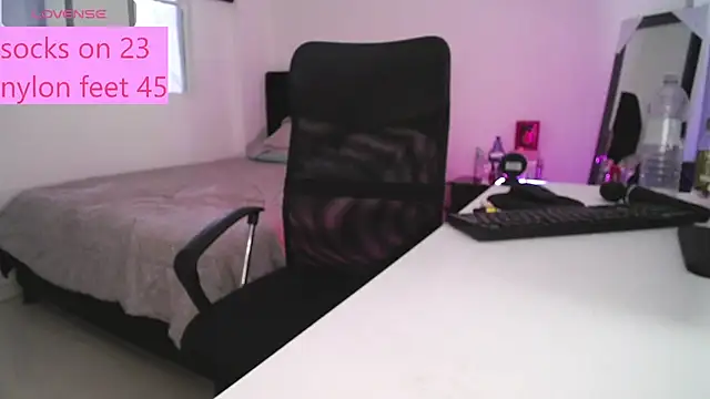 Chat +18 de Estefany777 ao vivo