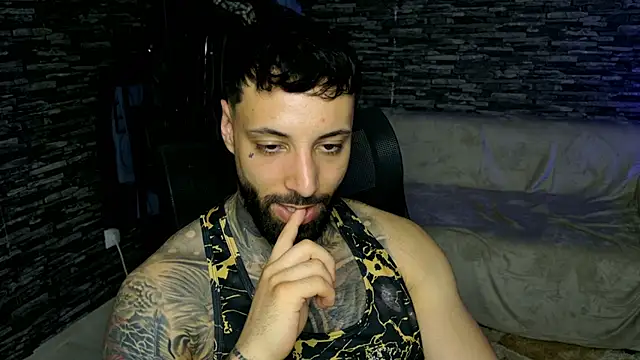 MasculineGuy99 Webcam show