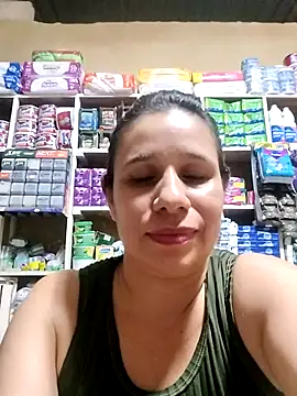 Czat XXX na żywo – MIA-LARIOS