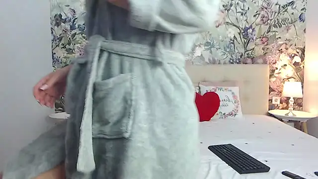 Chat +18 de RoseDiamond06 ao vivo