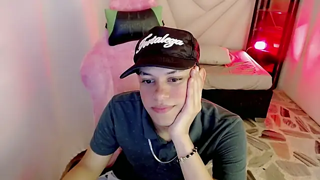 Chat XXX en directo de Top_and_bottom