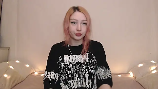 Emily_hardcore 现场XXX聊天