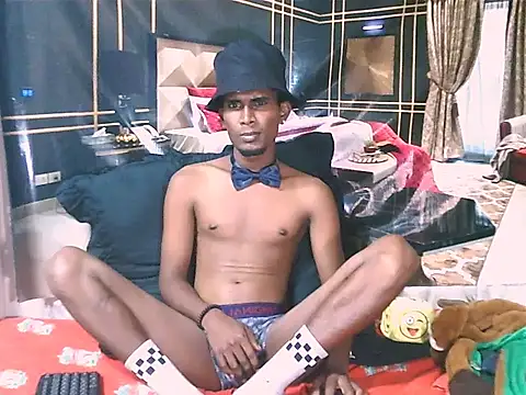 Show modela IndianThuggin na web-kameri