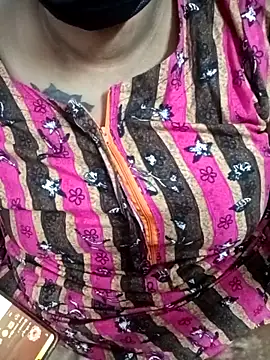 deepika-mallus' Webcam Show