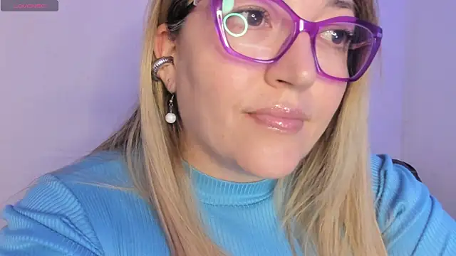 Pokazy przed kamerką – Naty_Mature_
