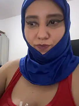 hannahayat Show in webcam