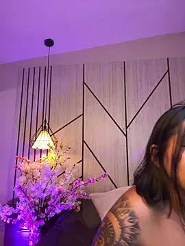 Chatroom XXX en direct de AlyssaRay