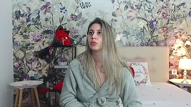 RoseDiamond06's Live XXX Chat