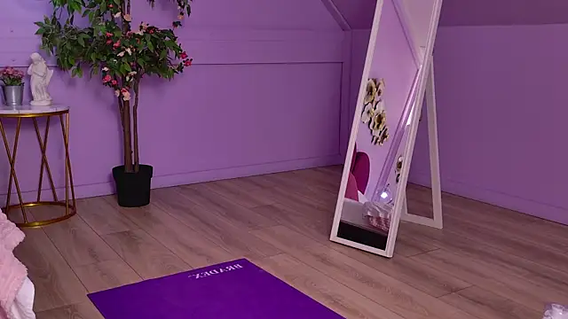 CharlotteAtwooodn Live XXX chat