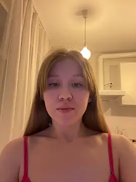 XXX chat uživo modela Eva_Weyne