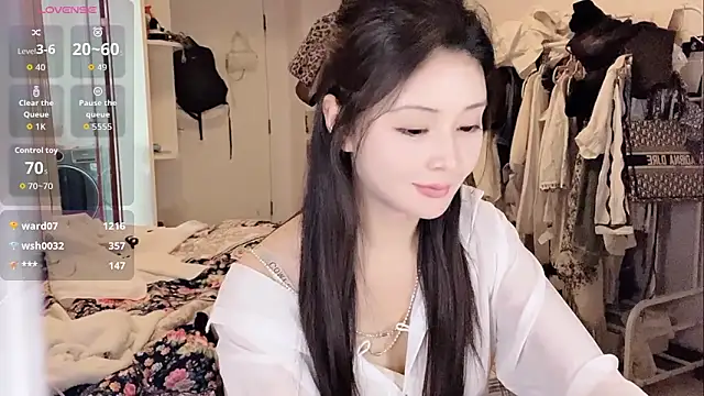 secret-anan Show Webcam
