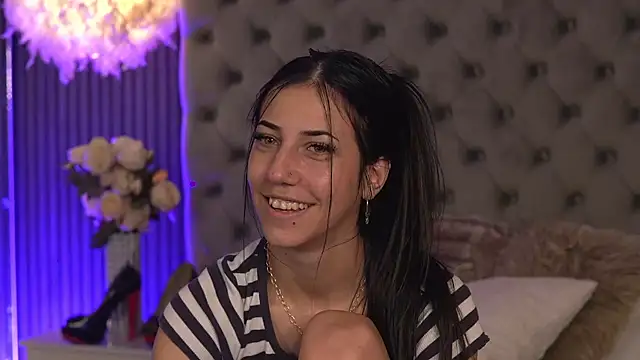 KeylaBlair Chat XXX in diretta