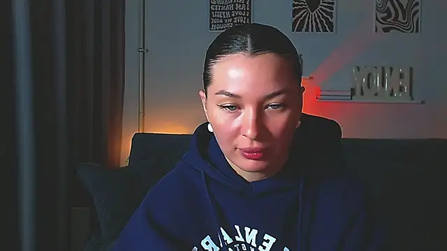 AlexaSven élő XXX-chatje