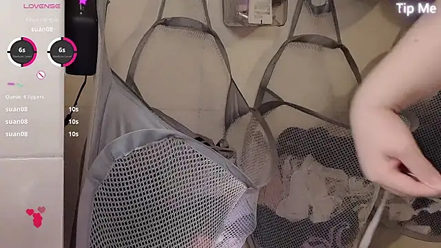 donghuangtaiyi---'s Webcam Show