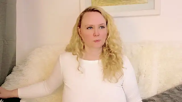 Sarah4you's Live XXX Chat