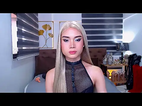 JuicyCockThea Live XXX-Chat