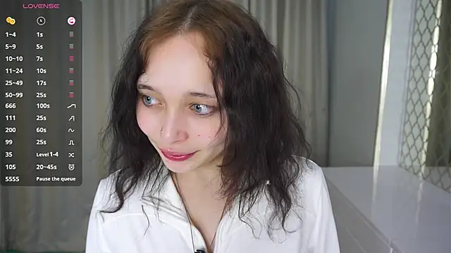 Chat XXX ao vivo de HannaHayles