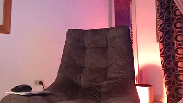 Chatroom XXX en direct de ArturoCardona_