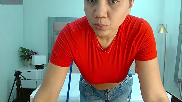 miaarodriguez1_ Live XXX-chat