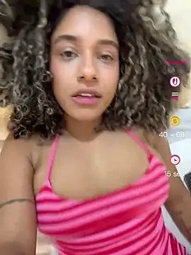 Belkaj Adlı Modelin Canlı XXX Sohbeti