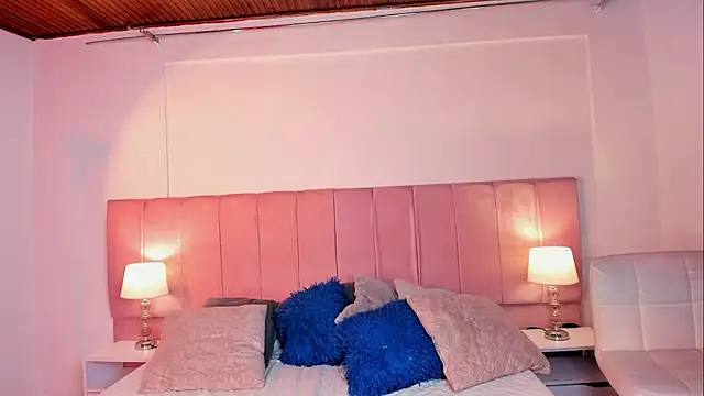 emily_gv1 Show Webcam