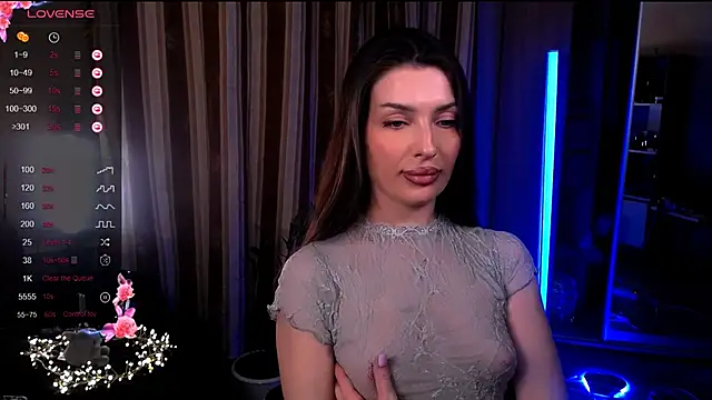 Show de Laura_Bess na webcam