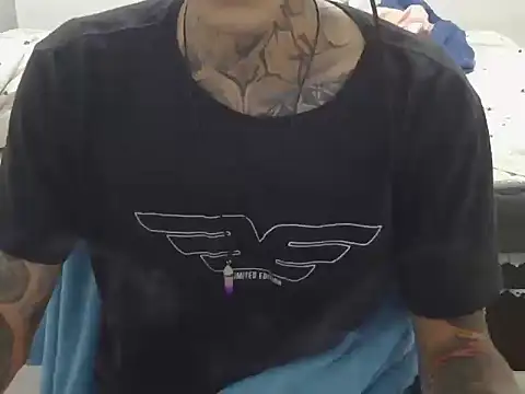 Show de smokingink na webcam