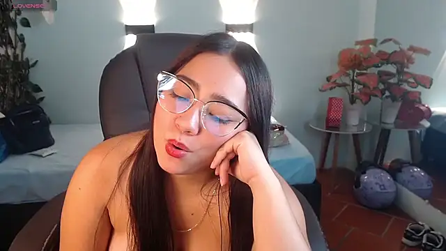 Chat XXX en directo de tinisweet