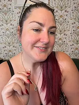 Lacey_BBW Live XXX-chat