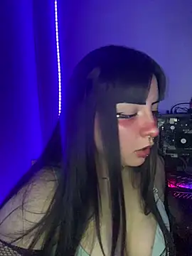 ugly_shinii99: διαδικτυακό σόου στην κάμερα