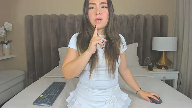 SofiBaez live XXX chat