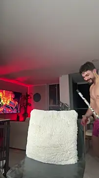 Valenthino_Salvatore Pertunjukan Webcam