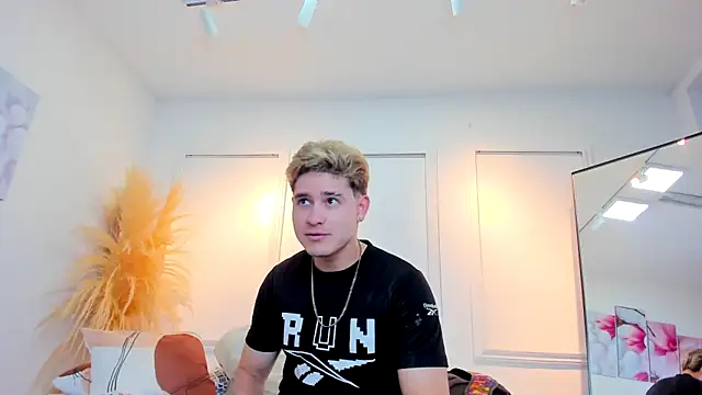 Czat XXX na żywo – rayan_linxx