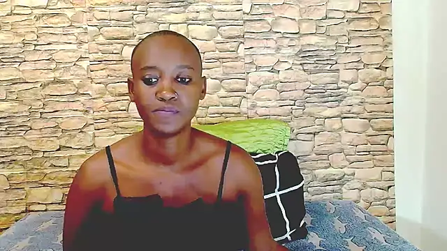 EbonyOlive69 Live XXX-Chat